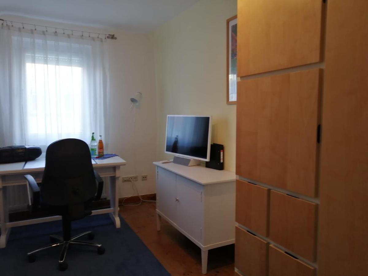 Apartment & Zimmer Familie Trescher Τούμπινγκεν Εξωτερικό φωτογραφία