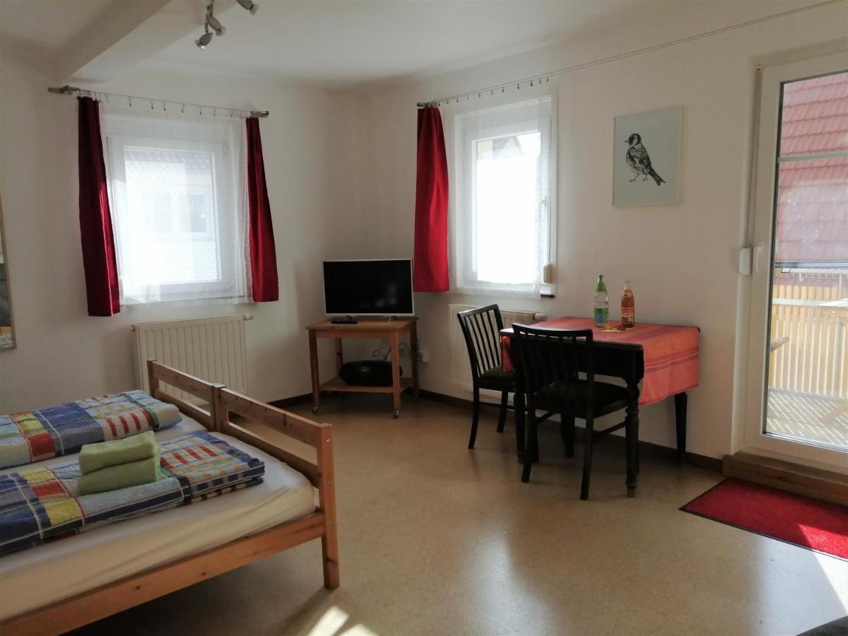 Apartment & Zimmer Familie Trescher Τούμπινγκεν Εξωτερικό φωτογραφία
