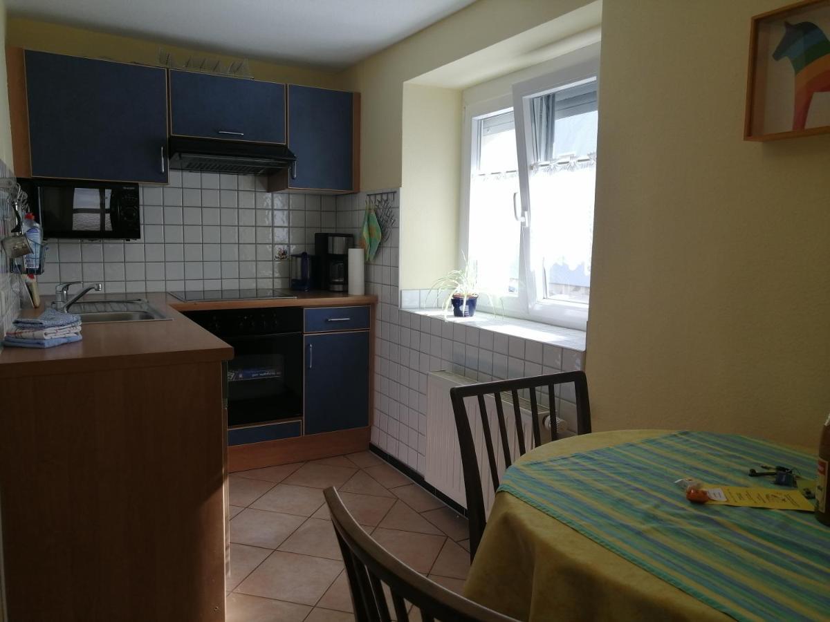 Apartment & Zimmer Familie Trescher Τούμπινγκεν Εξωτερικό φωτογραφία