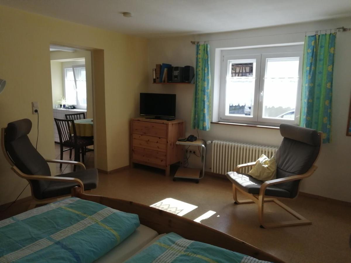 Apartment & Zimmer Familie Trescher Τούμπινγκεν Εξωτερικό φωτογραφία