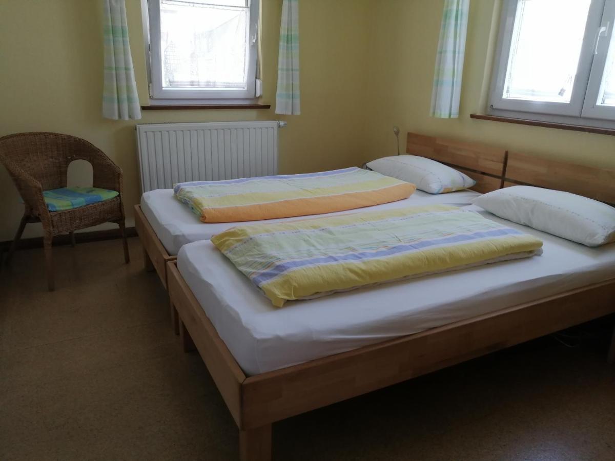 Apartment & Zimmer Familie Trescher Τούμπινγκεν Εξωτερικό φωτογραφία