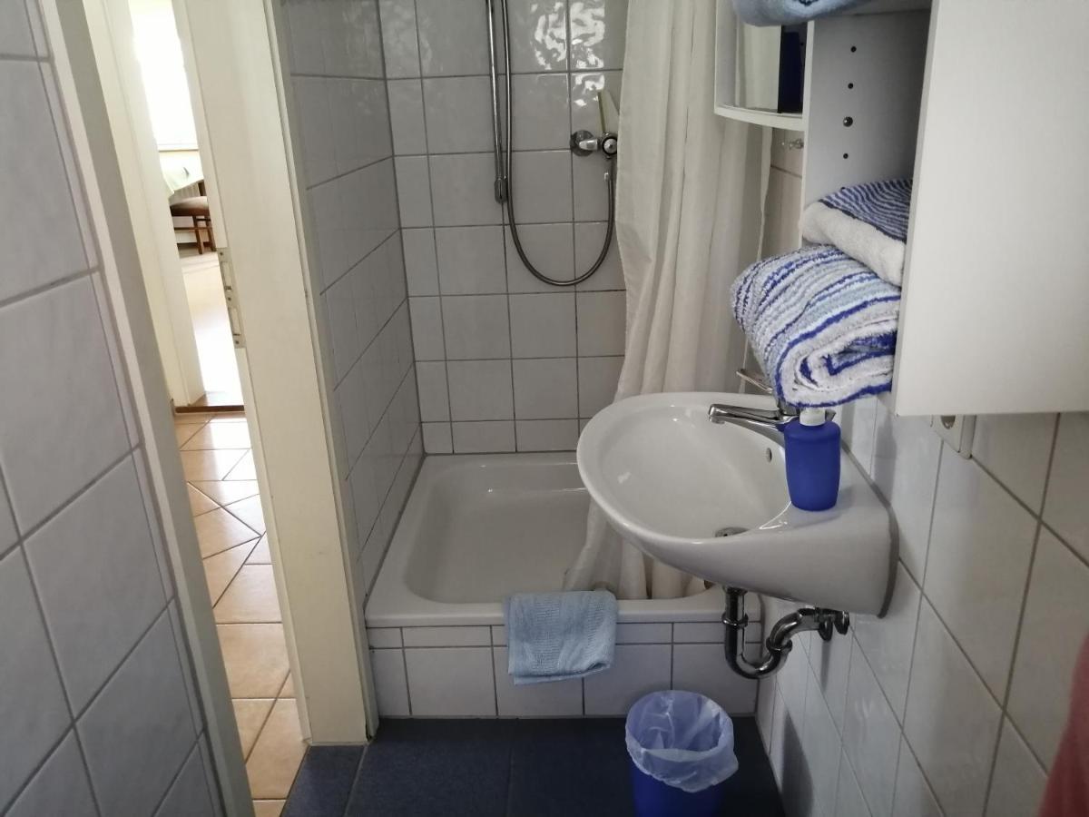 Apartment & Zimmer Familie Trescher Τούμπινγκεν Εξωτερικό φωτογραφία